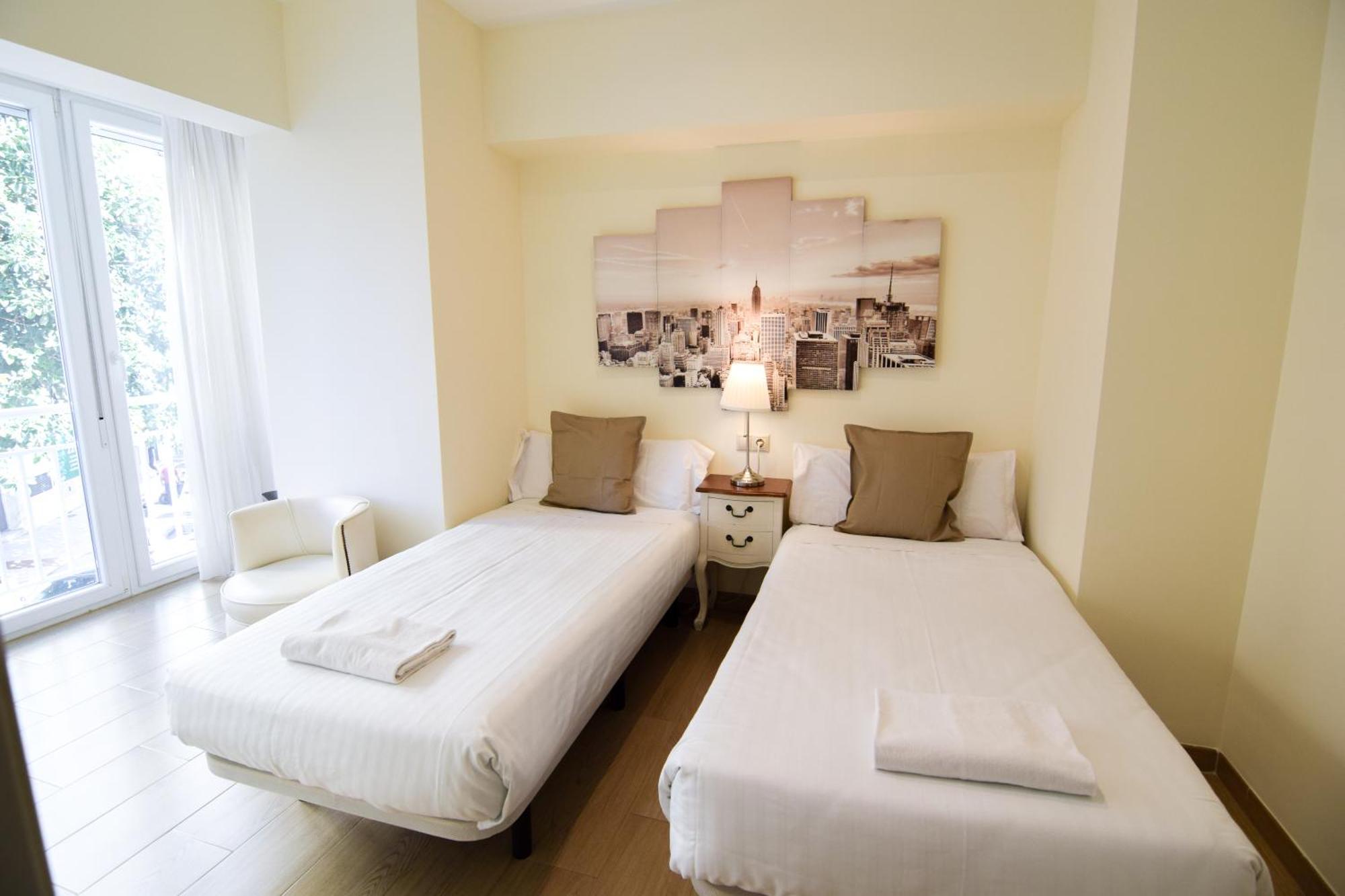Malagueta Beachside Charm Apartment Malaga Exterior photo