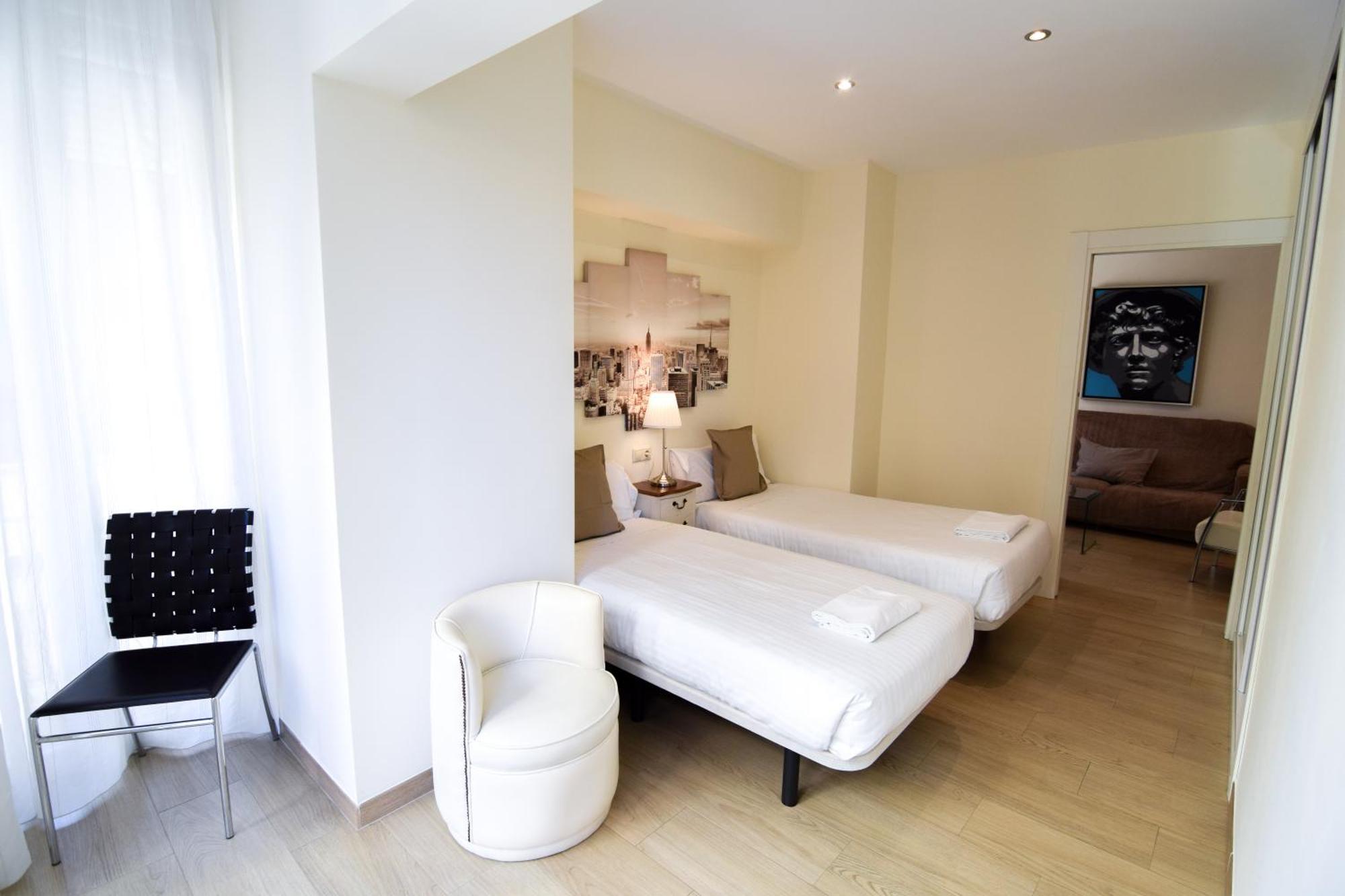 Malagueta Beachside Charm Apartment Malaga Exterior photo
